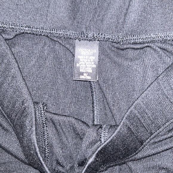 Victoria’s Secret Set !! - Picture 8 of 8